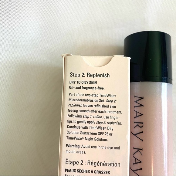 MARY Kay Timewise Microdermabrasion Step 2: Replenish Full size NIB - Picture 2 of 2